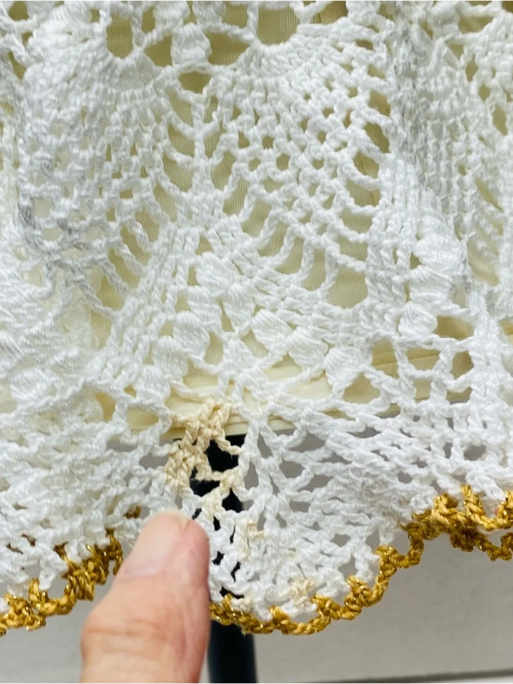 Hand Crocheted Ivory Lampshade Cover W/ Gold Trim Scalloped Edge Cottagecore REA